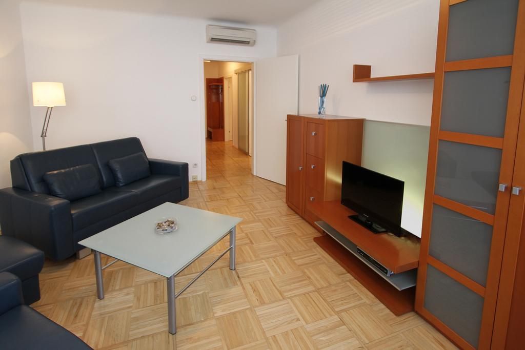 Top Location Vienna Marc Aurel Room photo